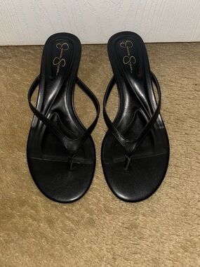 Jessica Simpson Black Strappy kitten heels